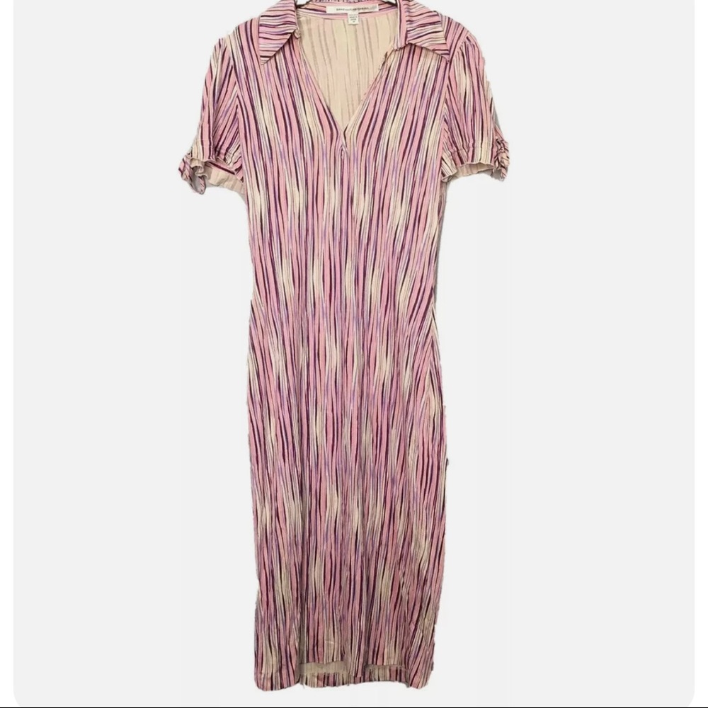 Diane vonFurstenberg 10 large 100% silk stripe dress shirt sleeves collar